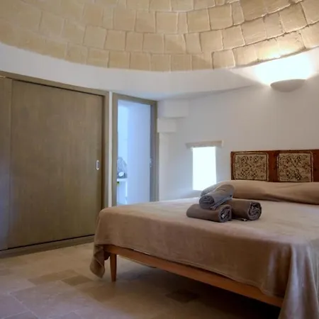 Holiday home Trullo Arthas *